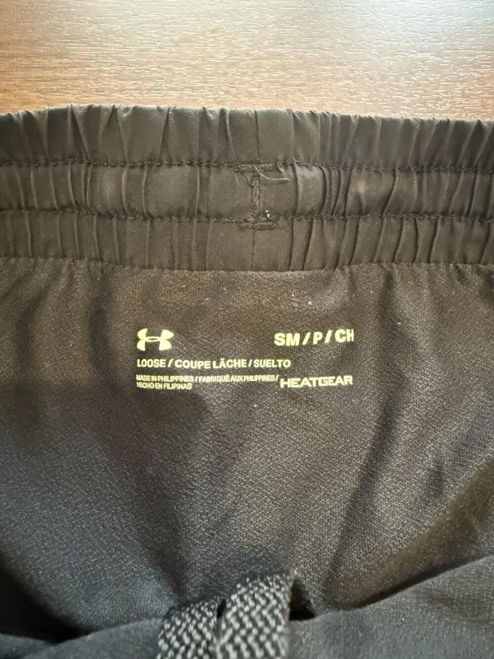 Under Armour Women's Athletic Shorts SM - Picture 4 of 12